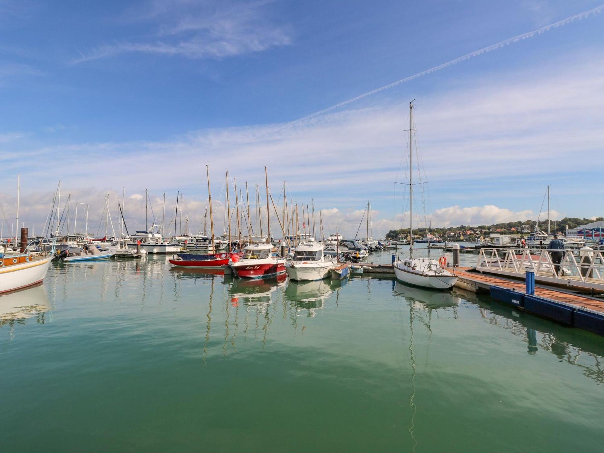 High Tide Villa Cowes  Exterior photo